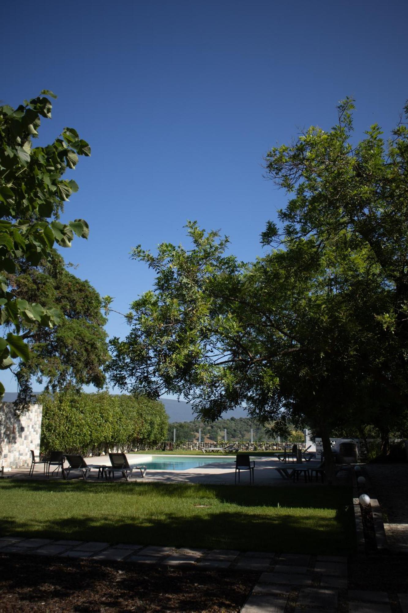 Aires Da Serra Hotel Torres Novas Extérieur photo