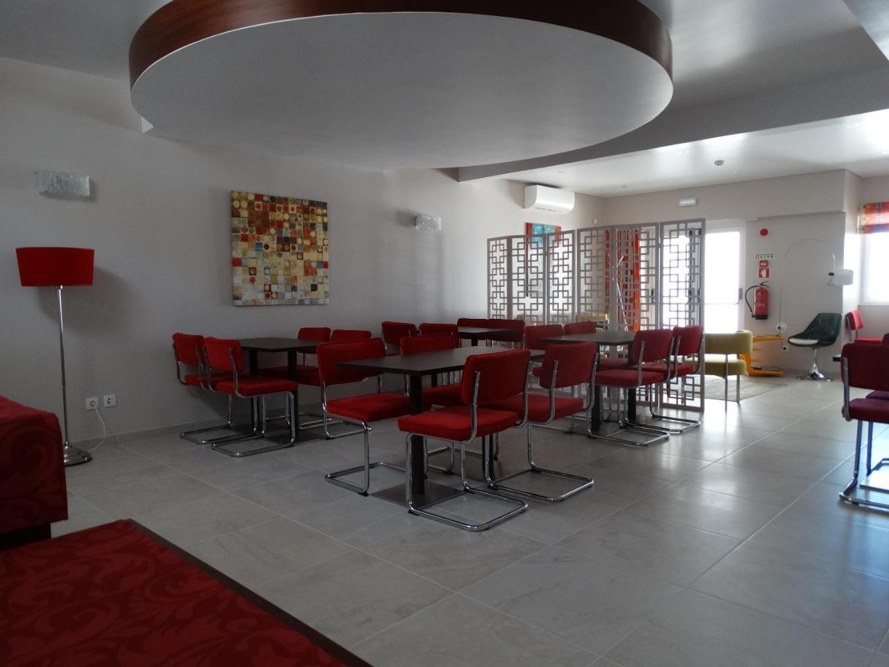 Aires Da Serra Hotel Torres Novas Extérieur photo